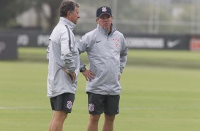 Walmir Cruz e Anselmo Sbragia no treino desta segunda-feira no CT