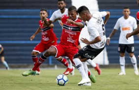 Roni durante jogo contra o River-PI, valendo vaga na Copa do Brasil Sub-20