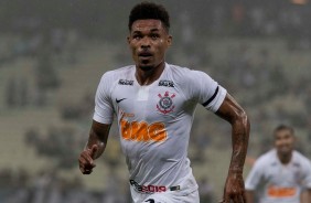 Júnior Urso teve atuação destacada contra o Ceará, pela Copa do Brasil