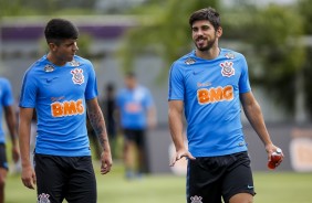 Araos e Méndez no treino deste sábado no CT Joaquim Grava