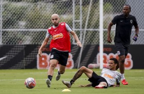 Rgis e Thiaguinho no treino de hoje no CT Joaquim Grava