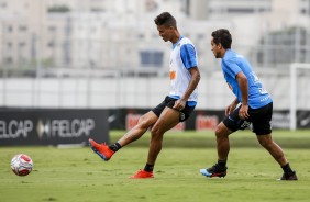Richard e Jadson no treino deste sábado no CT Joaquim Grava