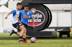 Vital e Roni no treino deste sábado no CT Joaquim Grava