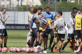 Elenco do Timão já voltou aos treinos na manhã desta segunda-feira