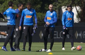 Goleiros do Corinthians no treinamento de hoje no CT Joaquim Grava