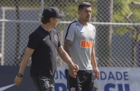 Ralf treina no CT Joaquim Grava na manhã desta segunda-feira