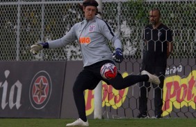 Goleiro Cássio treina nesta terça-feira para jogo contra o Ituano