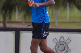Gustavo treina e deve voltar contra o Ituano, pelo Paulistão, na quarta-feira