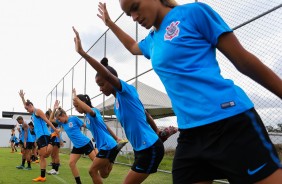 Jogadoras do Corinthians Futebol Feminino treinam nesta quarta-feira