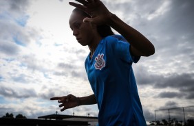 Millene no treino do Corinthians Futebol Feminino nesta quarta-feira