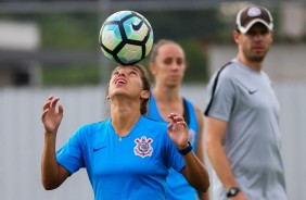 Zagueira Pardal no treino de hoje do Corinthians Futebol Feminino