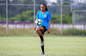 Atacante Adriana Leal treina pelo Corinthians Futebol Feminino nesta quarta-feira