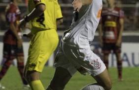 Avelar anotou o único gol do Corinthians contra o Ituano
