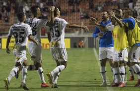 Comemorao dos jogadores do Corinthians aps o gol de Danilo Avelar, contra o Ituano