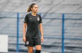 Érika no duelo contra o Santos pelo Brasileirão Feminino