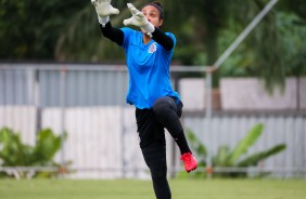 Voa, Lel! Goleira do Corinthians Futebol Feminino treina nesta quarta-feira