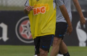 A base participou do treino de hoje no CT; garoto Janderson estava na equipe profissional