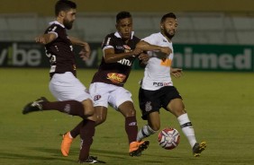 Clayson fez um bom jogo contra a Ferroviria, na Fonte Luminosa