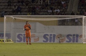 Goleiro Cássio em partida contra a Ferroviária, pelo Campeonato Paulista