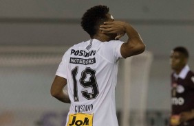 Gustavo marcou o gol de empate do Corinthians contra a Ferroviária