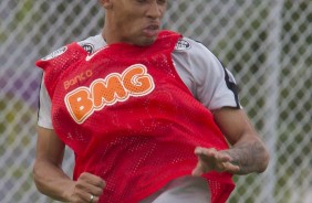 Joo Victor careca aps o trote no treino de sbado