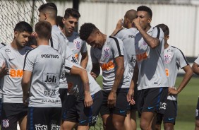 Elenco corinthiano no treino de hoje no CT Joaquim Grava em preparao para jogo contra o Santos