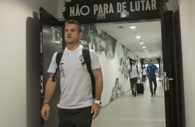 Ramiro chegando na Arena Corinthians antes do clássico