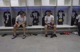 Carlos Augusto e Ramiro no vestirio antes do jogo contra o So Paulo