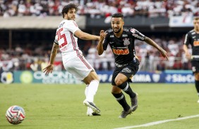 Clayson foi um dos melhores em campo contra o So Paulo, pelo Paulisto 2019