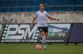 Erika durante jogo contra o Taubat, pelo Paulista Feminino