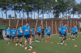Carille comandou o treino desta segunda-feira no CT