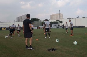 Corinthians treina para duelo contra a Chapecoense, pela Copa do Brasil