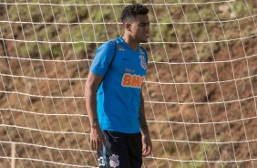 Gustavo treina em Chapec para duelo pela Copa do Brasil