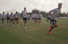 Jogadores do Corinthians treinam nesta segunda-feira