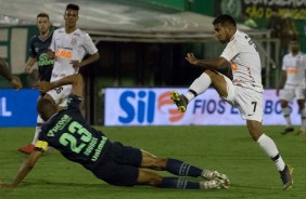 Sornoza no duelo contra a Chapecoense, pela Copa do Brasil