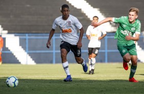 Welliton no jogo contra a Chapecoense, pela Copa do Brasil Sub-20