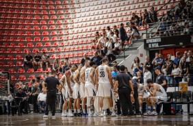 Corinthians no jogo contra o Flamengo, pelas quartas de final do NBB