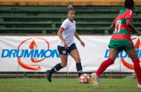 Giovanna encarando Portuguesa, pelo Campeonato Paulista Feminino