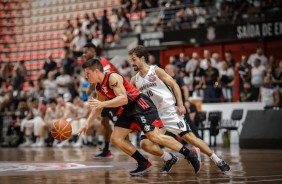 Gustavinho no embate contra o Flamengo, pelo NBB