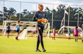 Paty, do Corinthians Futebol Feminino, treina nesta quarta-feira