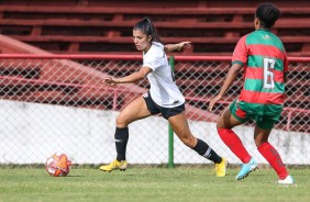 Paulinha foi um dos destaques do jogo contra a Portuguesa, pelo Paulista Feminino