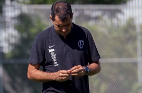 Carille no treino desta sexta-feira da Paixão no CT Joaquim Grava