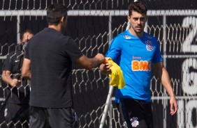 Cuca e Avelar no treino desta sexta-feira da Paixão no CT Joaquim Grava