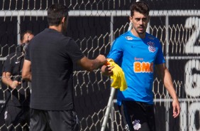 Cuca e Avelar no treino desta sexta-feira da Paixo no CT Joaquim Grava