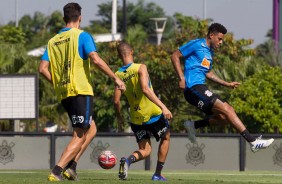 Gustavo no treino desta sexta-feira da Paixão no CT Joaquim Grava