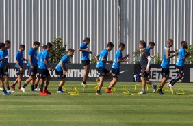 Jogadores do Corinthians treinam nesta sexta-feira para duelo contra o São Paulo