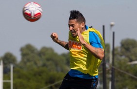 Ralf no treino desta sexta-feira da Paixão no CT Joaquim Grava