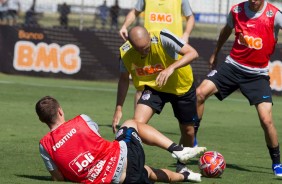 Régis no treino deste sábado de aleluia no CT Joaquim Grava