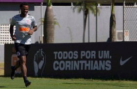 Renê Jr. no treino deste sábado de aleluia no CT Joaquim Grava