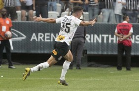 Avelar comemora seu gol contra o So Paulo, pela final do Campeonato Paulista